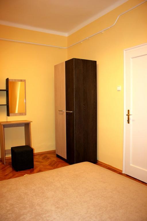 Veva Apartman - Eger Maganszallashely 外观 照片